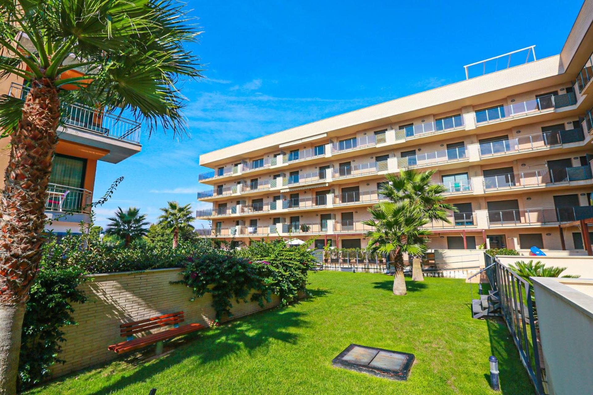 Litoral Costa Dorada - Marina Bajo Only Families カンブリルス エクステリア 写真