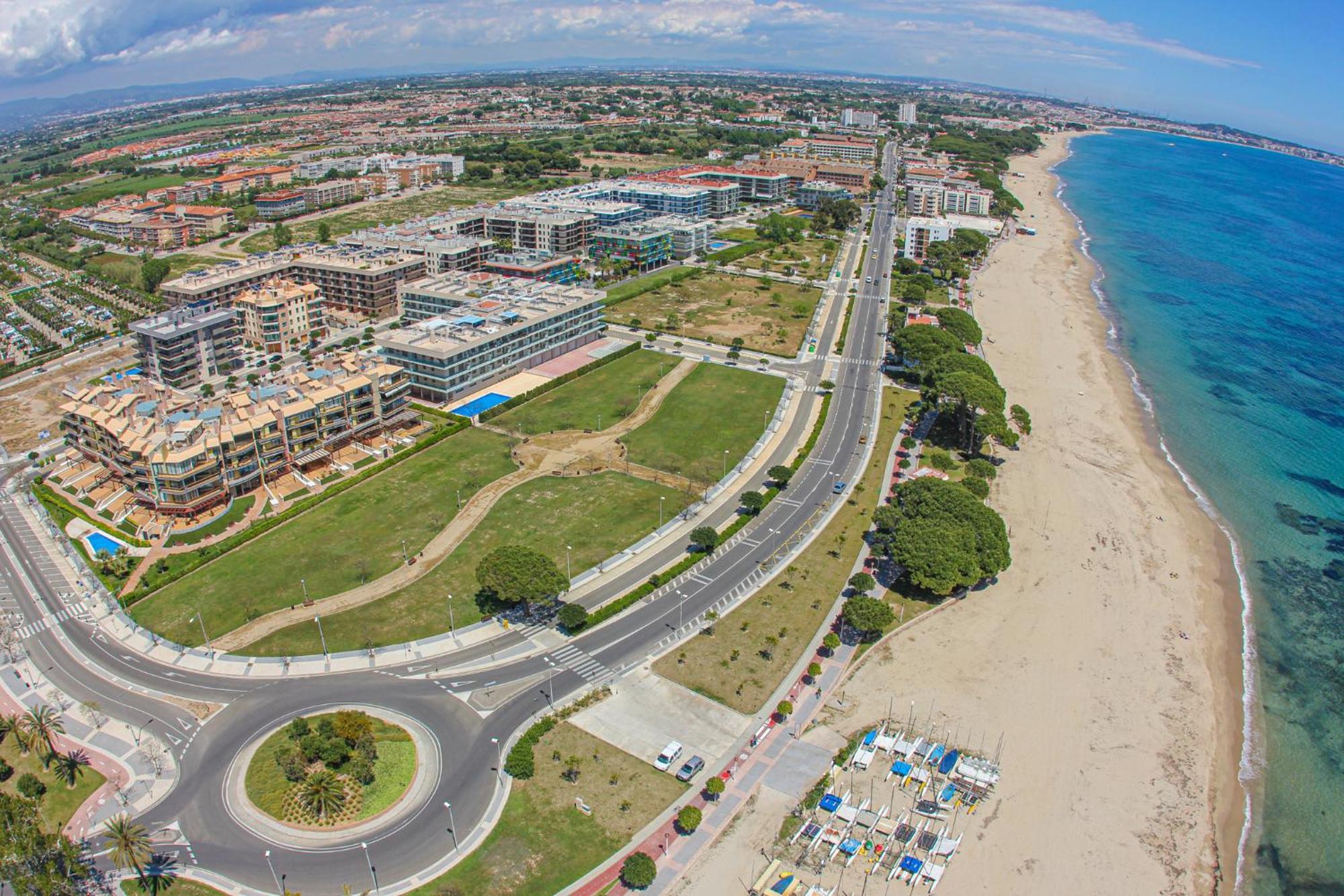 Litoral Costa Dorada - Marina Bajo Only Families カンブリルス エクステリア 写真